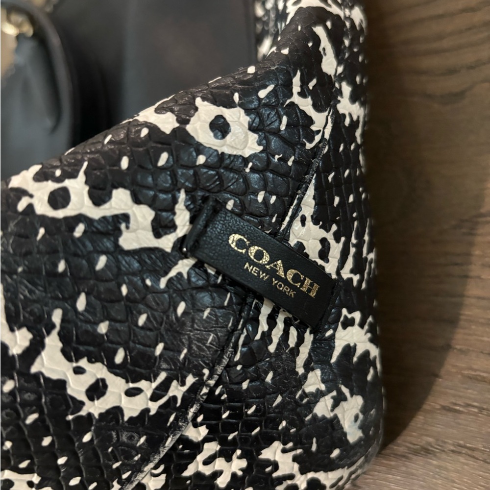 Coach Black And White Python Embossed Satchel. - image 5